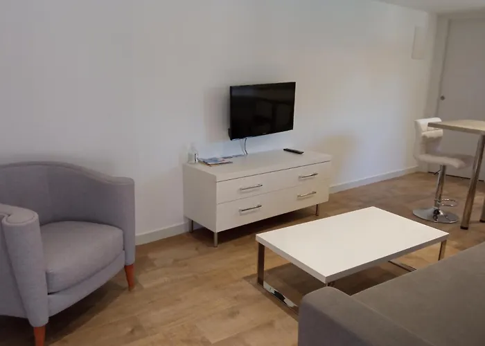 Апартаменты Montgo *